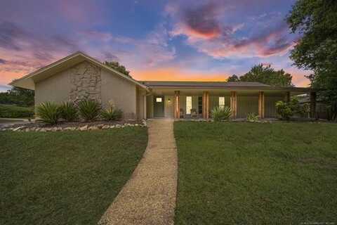 7109 E 69th Street, Tulsa, OK 74133