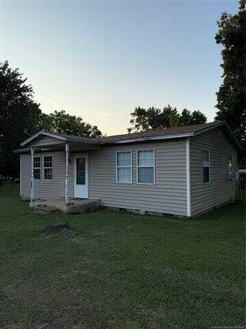 1006 E Chickasaw, Wynnewood, OK 73098