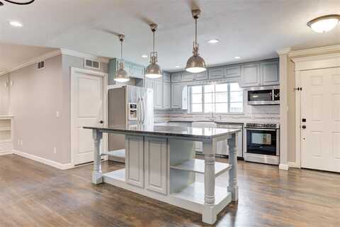 4319 N Indiana Avenue, Oklahoma City, OK 73118