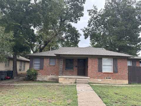 930 Harlandale Avenue, Dallas, TX 75216