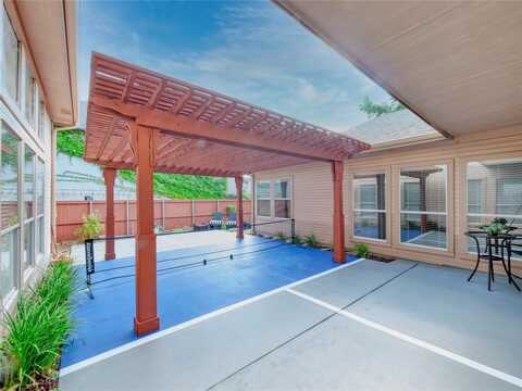733 Pine Lakes Drive, Plano, TX 75025