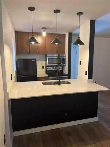 9520 Royal Lane, Dallas, TX 75243