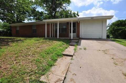507 N Merrimac Street, Weatherford, TX 76086
