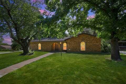 220 Short Street, Burleson, TX 76028
