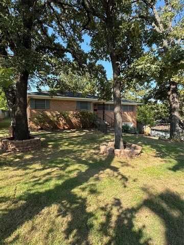 1315 W Hull Street, Denison, TX 75020