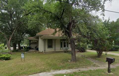 2303 Walworth Street, Greenville, TX 75401