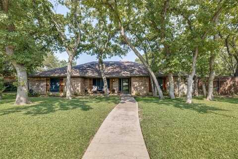 4613 Hillside Drive, Arlington, TX 76013