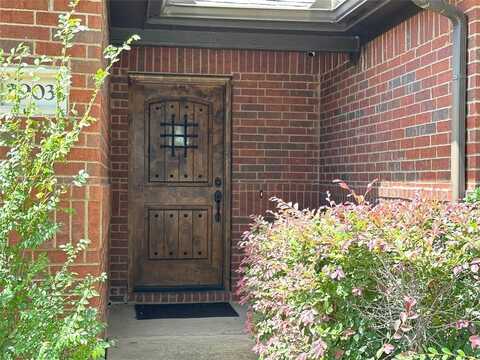 2903 Thistlewood Drive, Seagoville, TX 75159