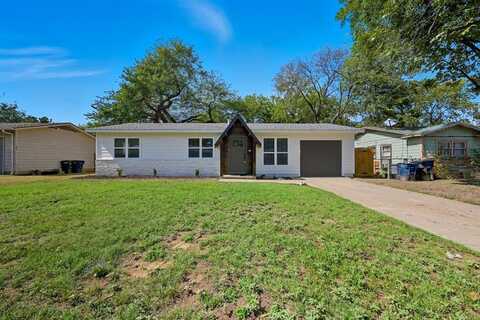3569 Regal Road, Fort Worth, TX 76111
