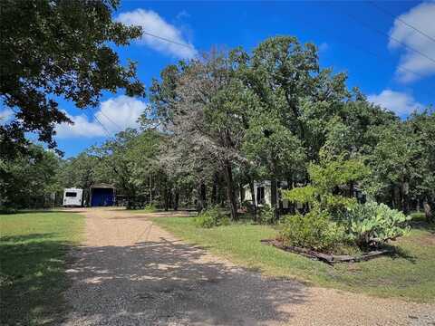 127 Old Home Place, Axtell, TX 76624
