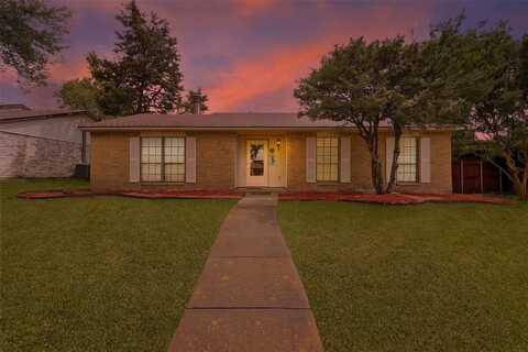 724 Via Barcelona, Mesquite, TX 75150