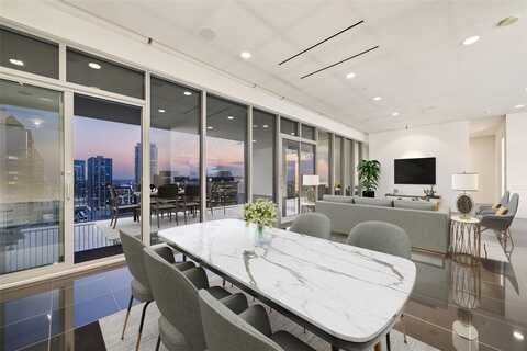 1717 Arts Plaza Drive, Dallas, TX 75201