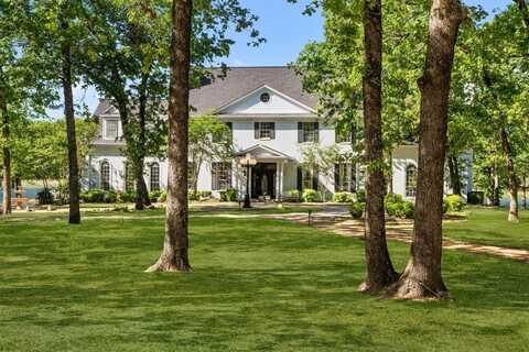 1684 County Road 3318, Greenville, TX 75402