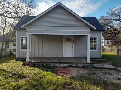 515 8th Avenue, Mineral Wells, TX 76067