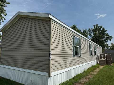 2737 W. Washington Center, Fort Wayne, IN 46818