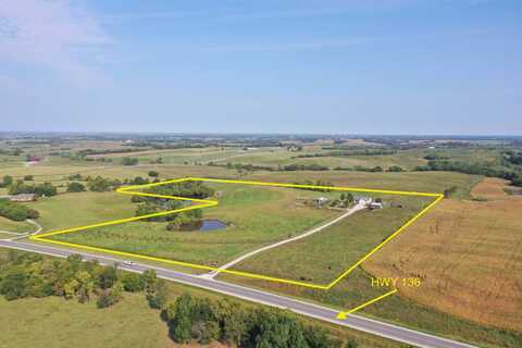 6060 US Hwy 136, Albany, MO 64402