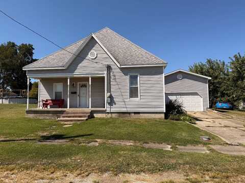 207 N Pine, Flat Rock, IL 62427