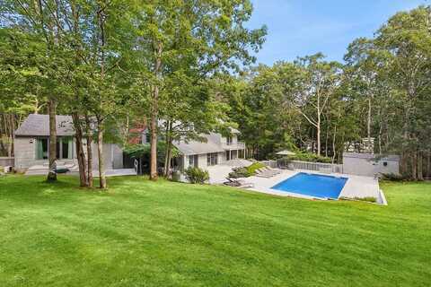 48 Bob White Drive, Water Mill, NY 11976