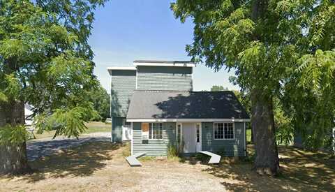 792 MIDDLE RD., OSWEGO, NY 13126