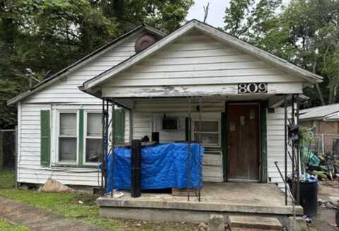 809 McLean Ave, Dyersburg, TN 38024
