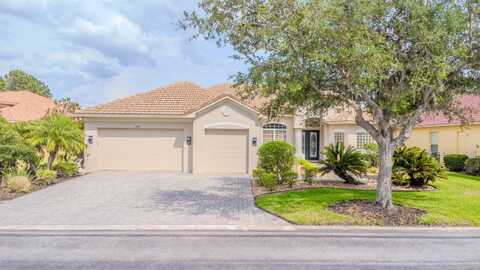 537 Montage Ln, Poinciana, FL 34759