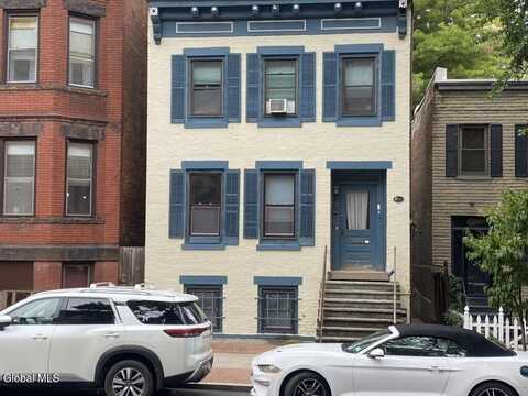 339 Madison Avenue, Albany, NY 12210