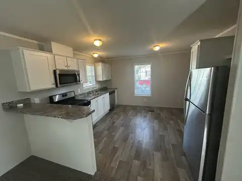 22 E. Arizona, Belleville, MI 48111