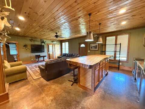 194 Sportsmans Landing, Pocahontas, AR 72455