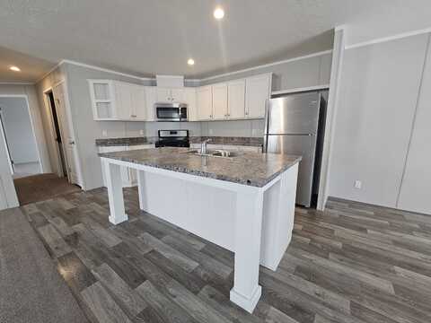 46000 Geddes Road, Canton, MI 48188