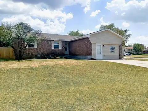 5212 NW Liberty Ave, Lawton, OK 73505