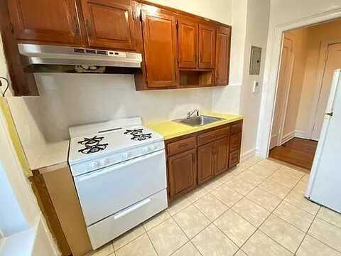 Parrott Pl, Brooklyn, NY 11228