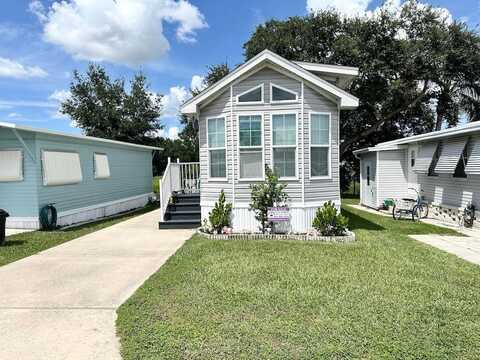 34611 Nancy St., Zephyrhills, FL 33541