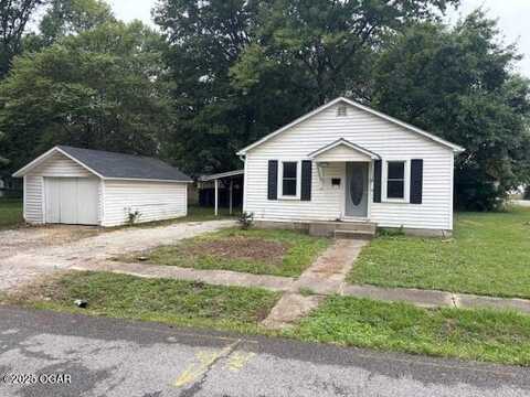 1401 Mill Street, Lamar, MO 64759