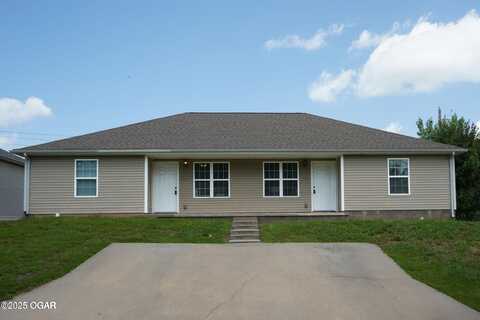 1345 Robin Lane, Carthage, MO 64836