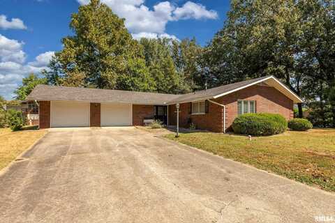 30 Red Bud Road, Harrisburg, IL 62946