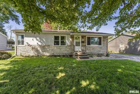 2012 N OHIO Avenue, Davenport, IA 52804
