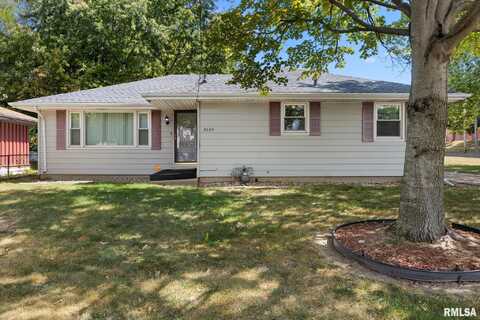 2624 N MISSOURI Avenue, Peoria, IL 61603