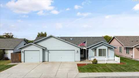 5008 Matia Ln, Pasco, WA 99301