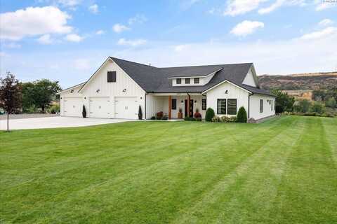 68701 W Island View PR NW, Prosser, WA 99350