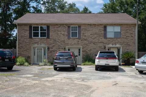 9035 Governors Pl Ct, Pensacola, FL 32514