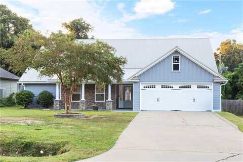 57 Mill Creek Drive, Smiths Station, AL 36877