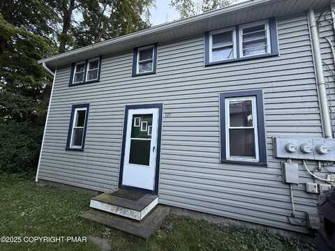 110 Cabanna Lane, East Stroudsburg, PA 18301