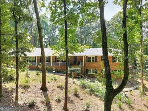 2135 Masonwood Circle SW, Snellville, GA 30078
