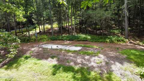 110 Happy Hollow Drive, Shohola, PA 18458