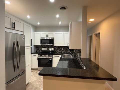 5700 NE 22nd Way, Fort Lauderdale, FL 33308