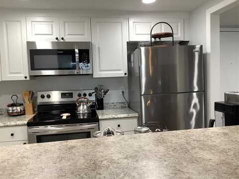 4174 Inverrary Dr, Lauderhill, FL 33319
