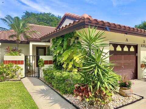 10702 Beach Palm Ct, Boynton Beach, FL 33437