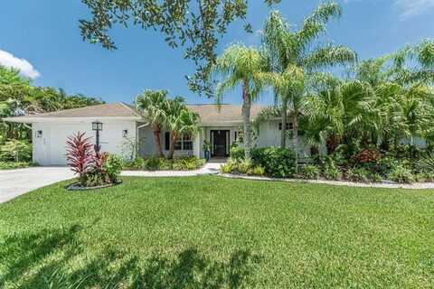 900 White Tail Avenue SW, Vero Beach, FL 32968