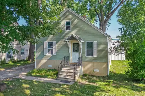 1227 PERROT Street, GREEN BAY, WI 54302