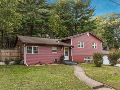 603 15th Street SE, Menomonie, WI 54751